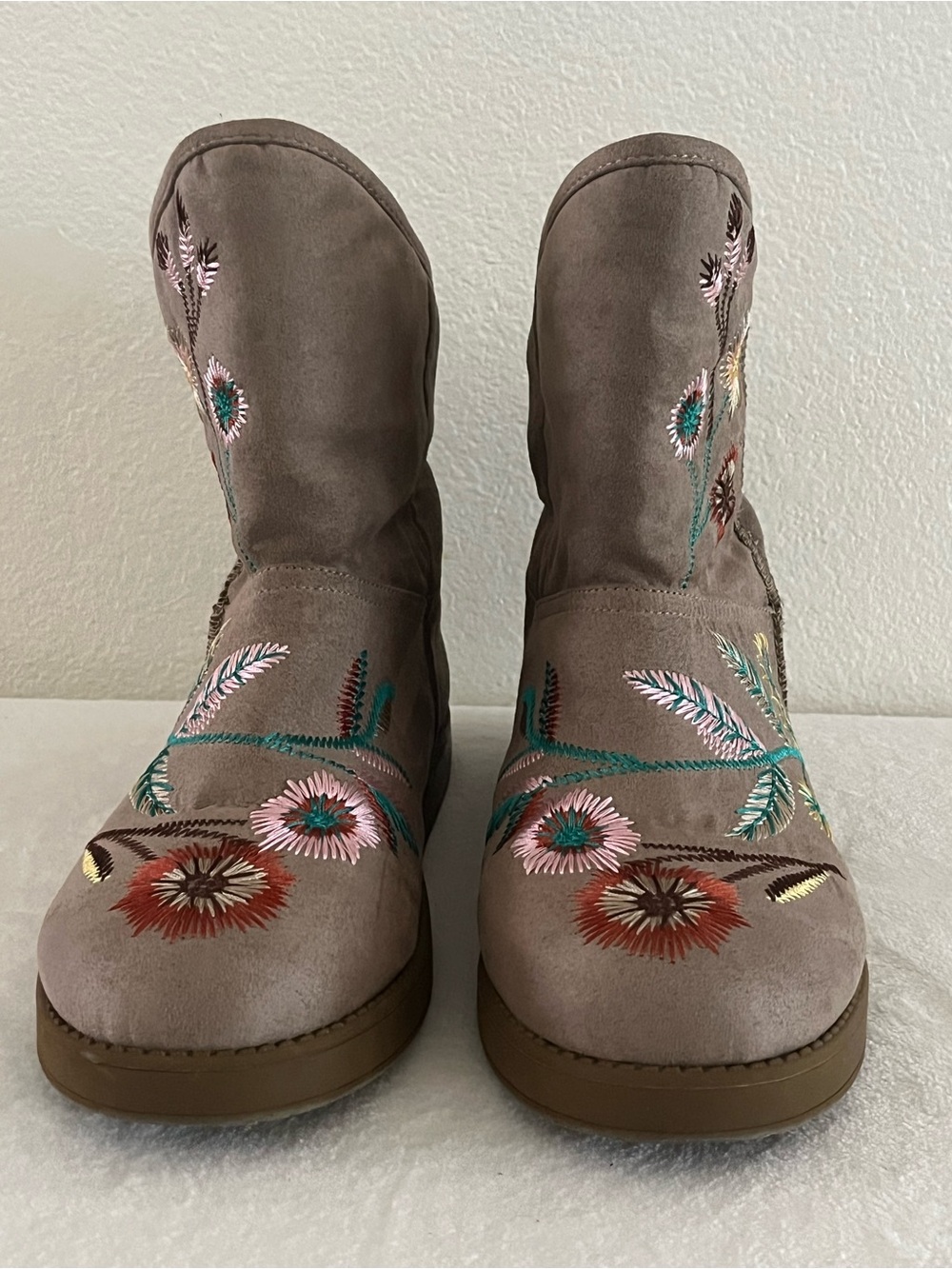 Indigo Embroidered Taupe Women's Boots with Floral Detail 8.5M